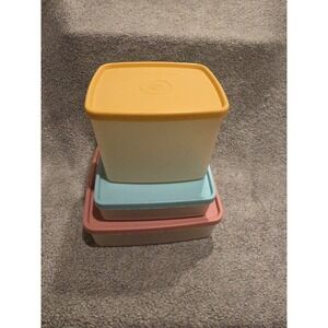 Vintage Lot Of 3 Tupperware Containers 312-60, 670-1, 1458-6